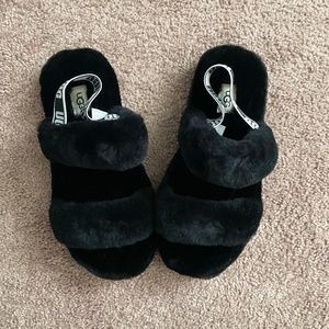 UGG 2 strap slippers